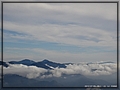 2012-07-16 07-17-54透空處看南山村上方的雲海.JPG